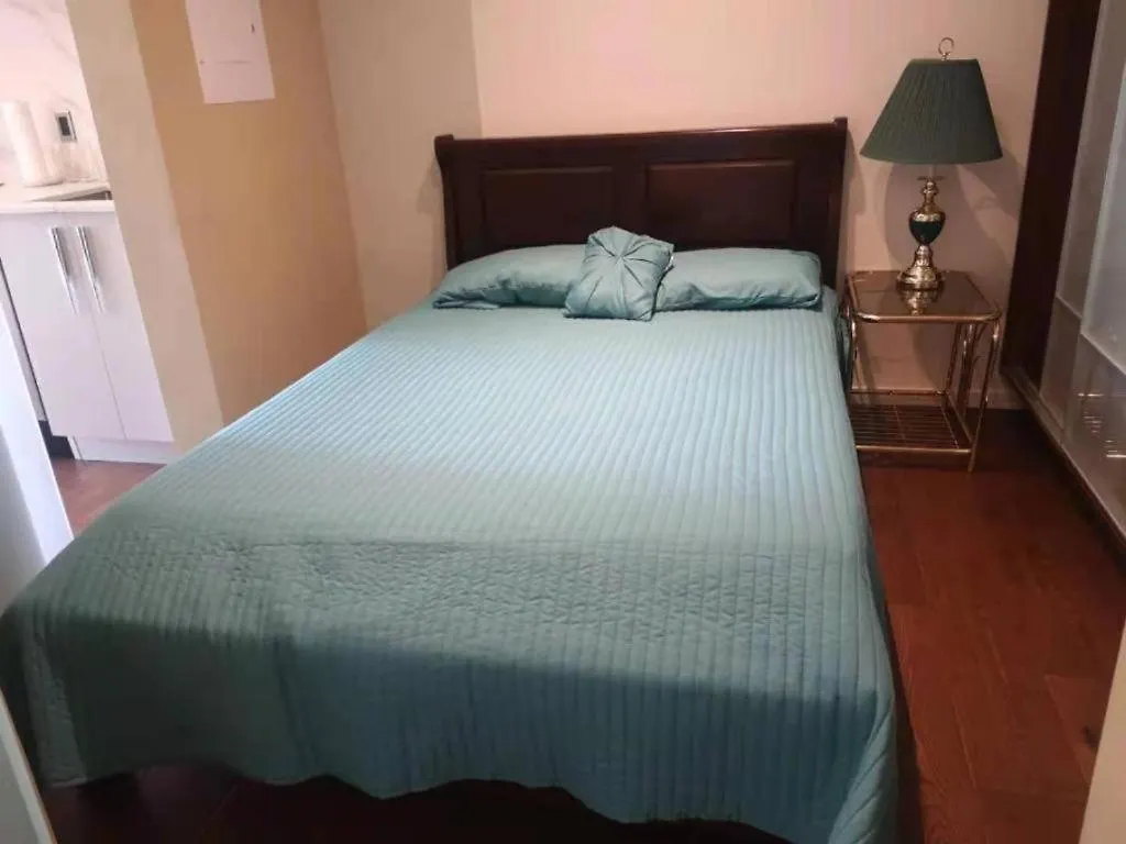 One Bedroom Victoria